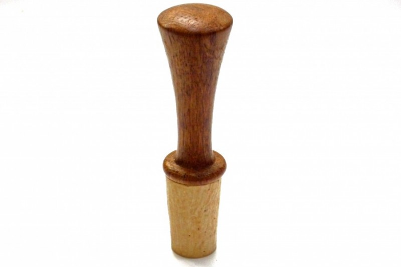 Handmade Wine Stopper In Oak Wood Cork3 1 800x533 