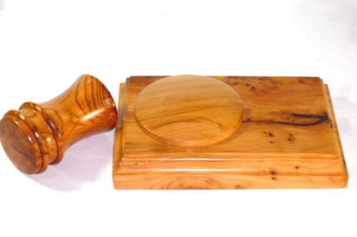 Presentation palm gavel and block English Yew