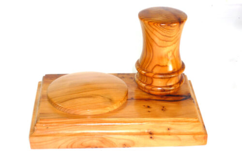 Presentation palm gavel and block English Yew