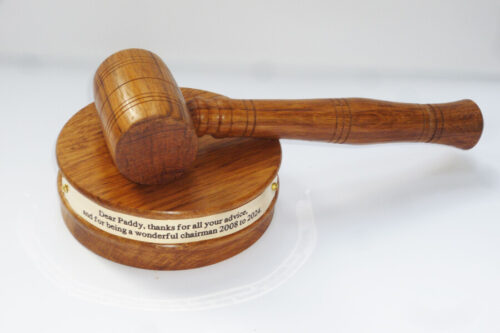 Personalised gavel and block