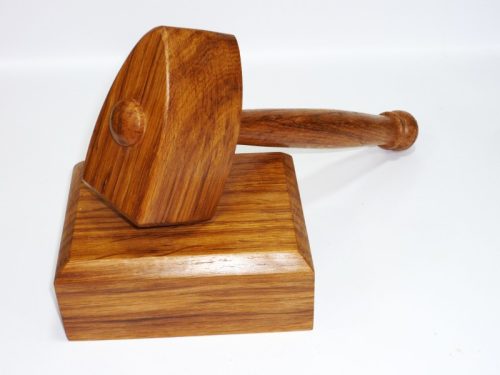 Mason's gavel and block English Brown Oak